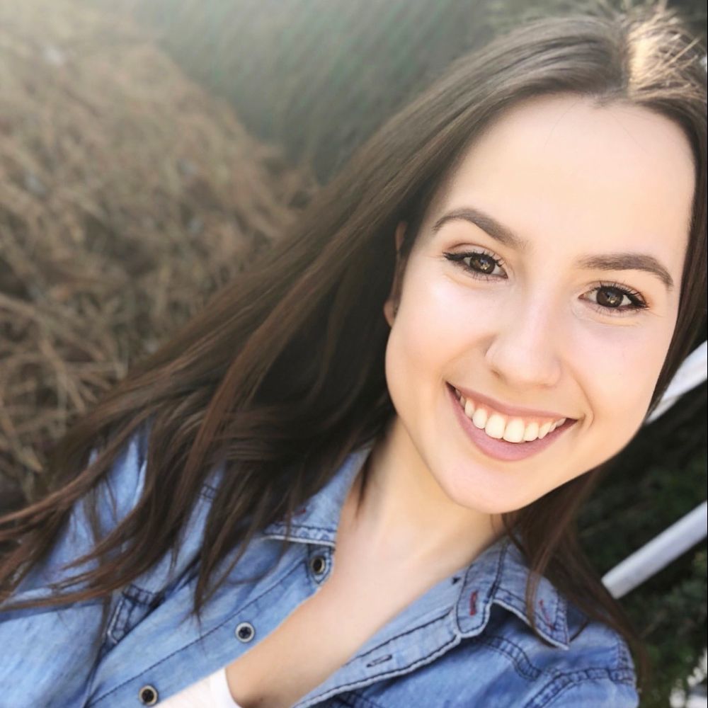 Meet your Posher, Enza